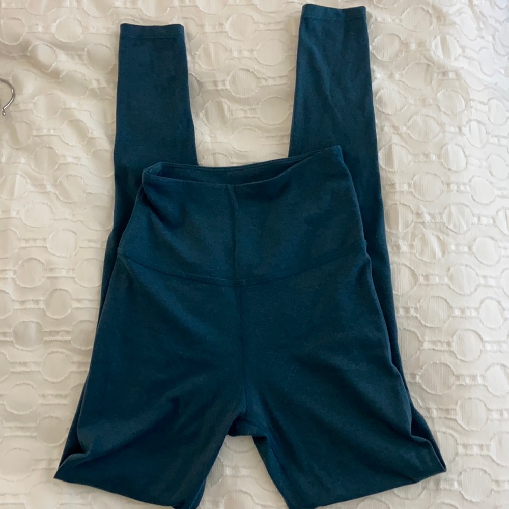 Beyond Yoga Teal Leggings